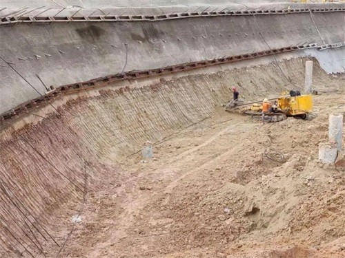 洛宁基坑边坡加固